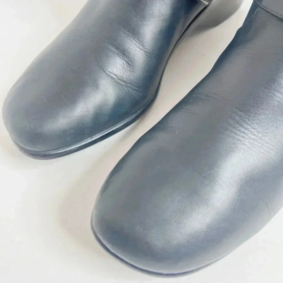 Aravon Black Leather Booties Silver Buckle Women's Size 5.5 - Picture 10 of 13